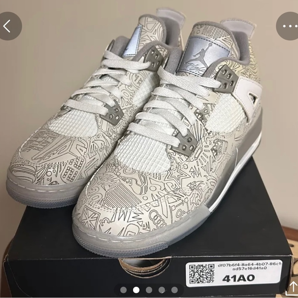 Air Jordan Retro 4